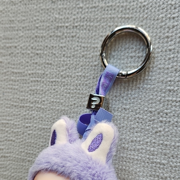 PIN FOR LOVE LABUBU LETTER  ? - Picture 5 of 11